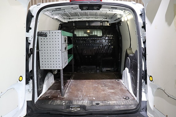 Ford Transit Connect 9 of 22