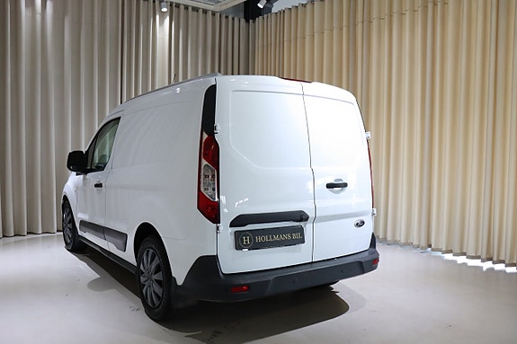 Ford Transit Connect 7 of 22