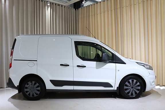 Ford Transit Connect 2 of 22