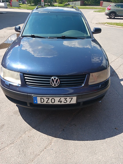 Volkswagen Passat 4 of 5