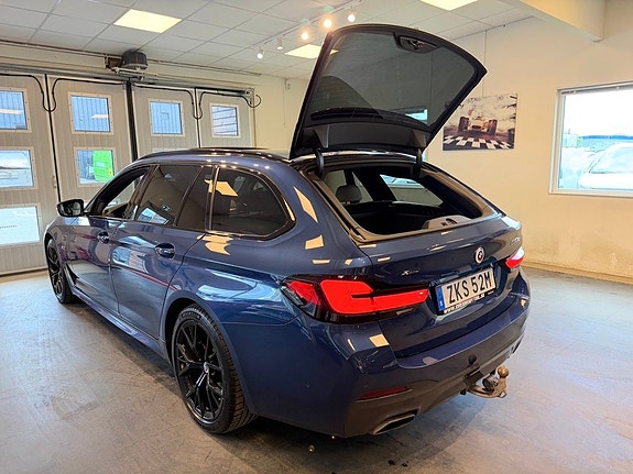 BMW 530e 29 of 30