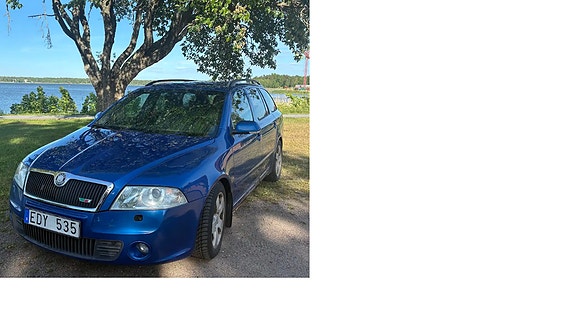 Skoda Octavia 2 of 5