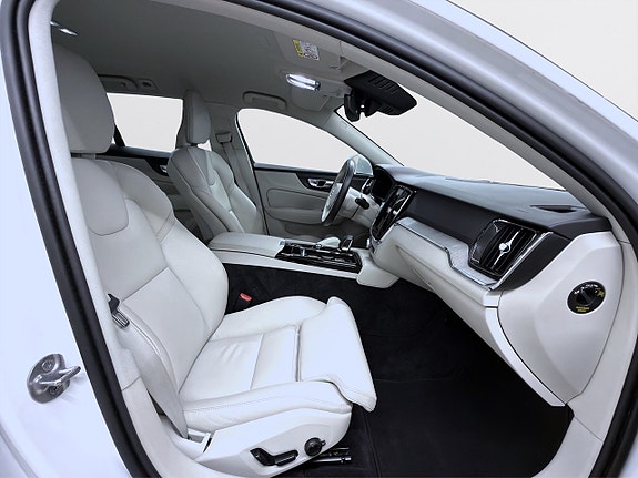 Volvo V60 19 of 19