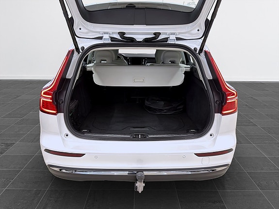 Volvo V60 8 of 19