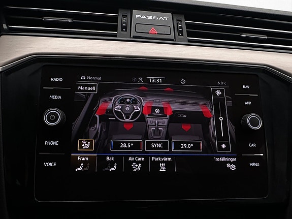 Volkswagen Passat 20 of 30