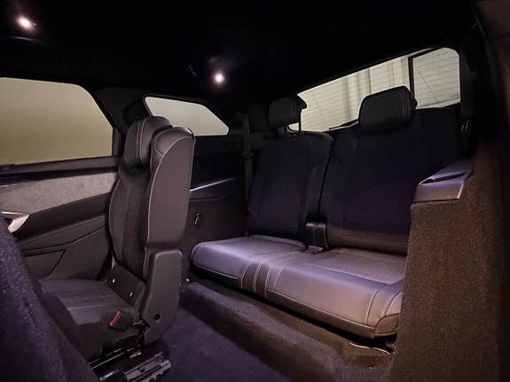 Peugeot 5008 10 of 17
