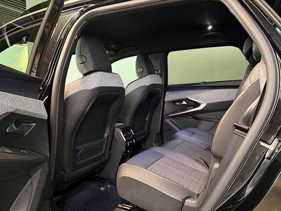 Peugeot 5008 8 of 17