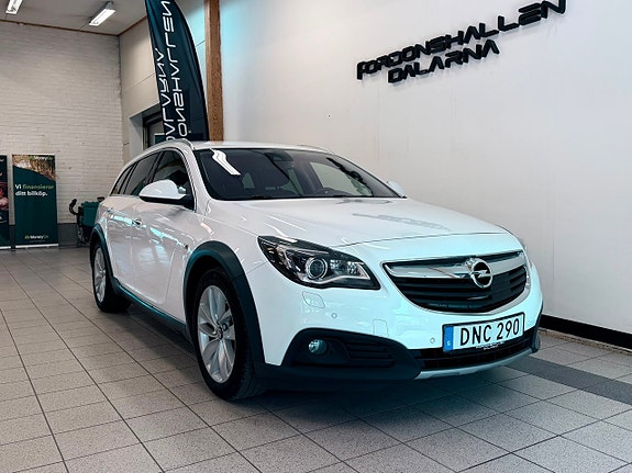 Opel Insignia Country Tourer 3 of 5