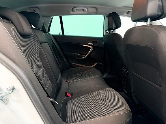 Opel Insignia Country Tourer 9 of 18