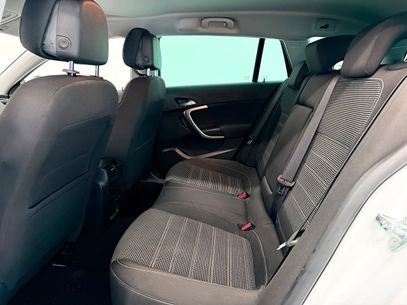 Opel Insignia Country Tourer 8 of 18