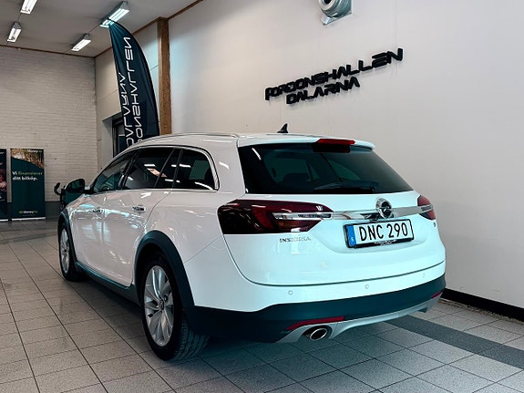 Opel Insignia Country Tourer 6 of 18