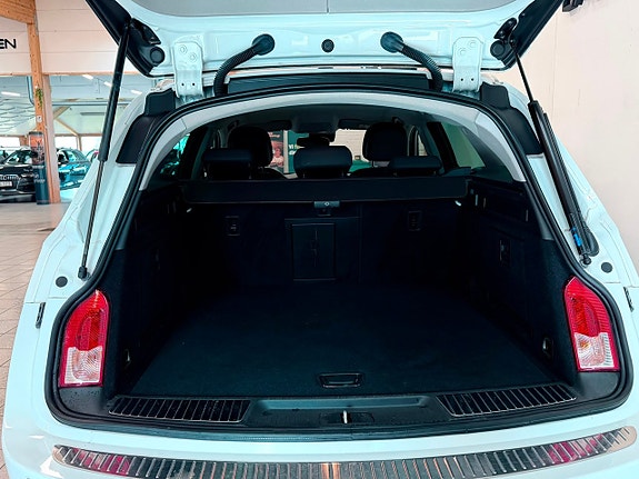 Opel Insignia Country Tourer 18 of 18