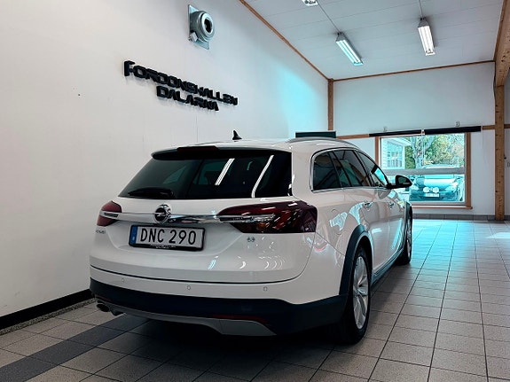 Opel Insignia Country Tourer 7 of 18
