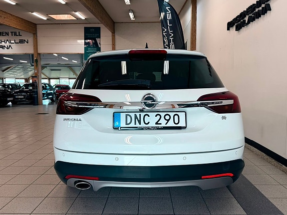 Opel Insignia Country Tourer 5 of 5
