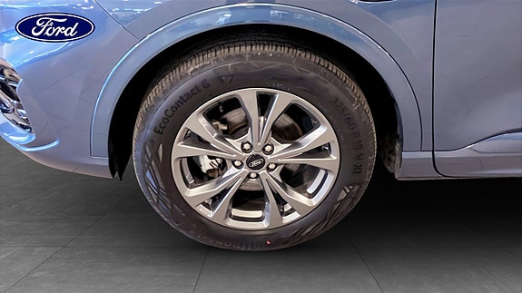 Ford Kuga 9 of 9