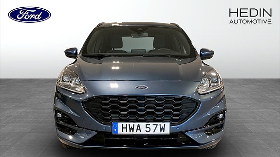 Ford Kuga 8 of 9