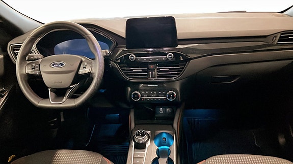 Ford Kuga 4 of 9