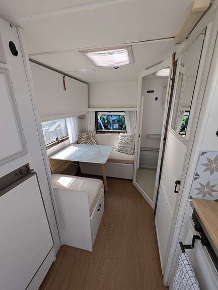 KABE Smaragd 540 XL 4 of 5