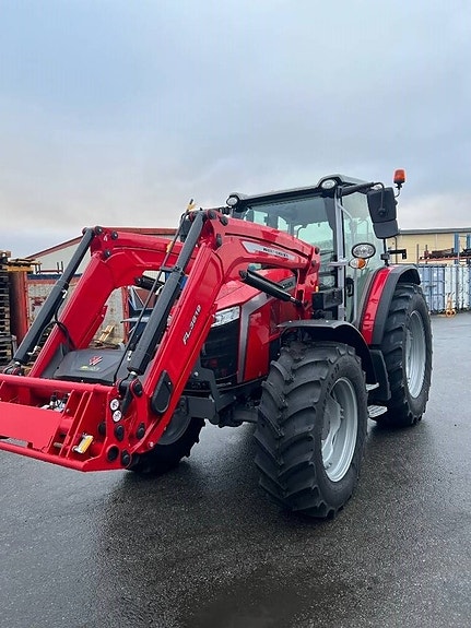 Massey Ferguson 5M.95 4 of 5