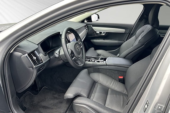 Volvo V90 8 of 13