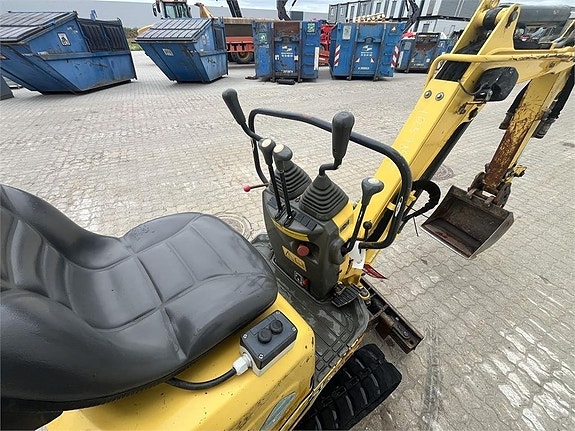 Yanmar SV08-1A 3 of 10