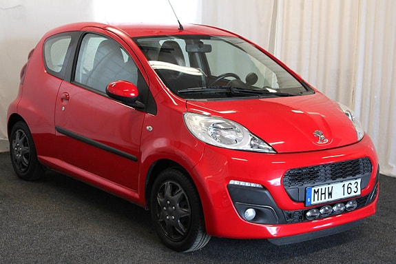 Peugeot 107 2 of 5