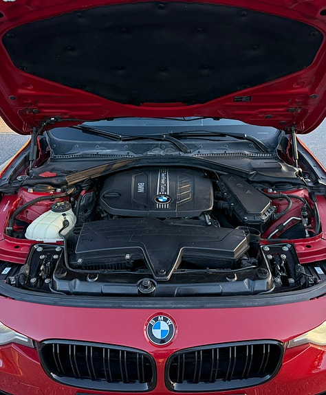 BMW 320d 13 of 13