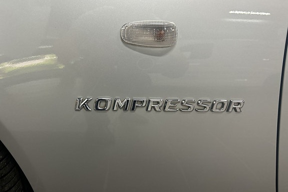 Mercedes-Benz SLK230 19 of 22