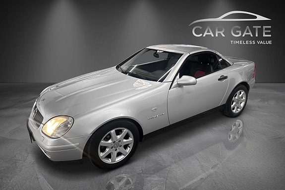 Mercedes-Benz SLK230 4 of 5