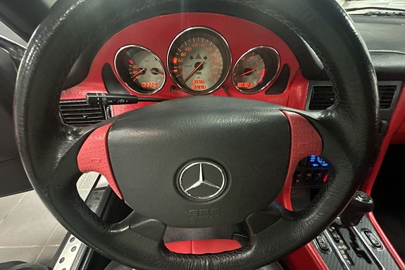 Mercedes-Benz SLK230 13 of 22