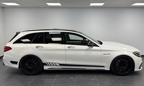 Mercedes-Benz AMG C63 S 3 of 5
