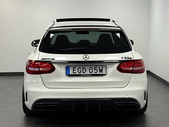 Mercedes-Benz AMG C63 S 28 of 28