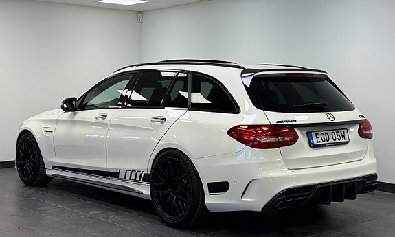 Mercedes-Benz AMG C63 S 2 of 5