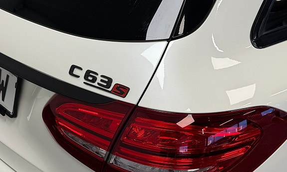 Mercedes-Benz AMG C63 S 5 of 5