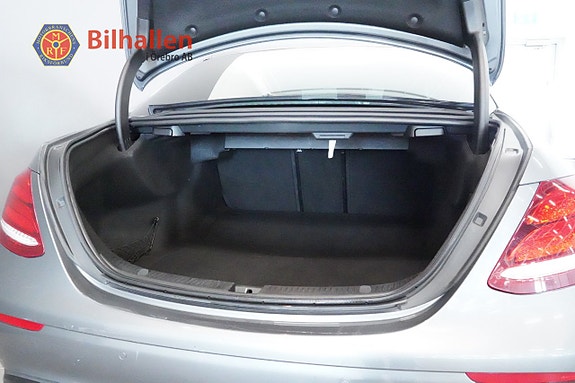 Mercedes-Benz E220 d 9 of 23