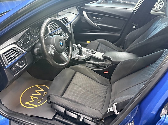 BMW 330d 5 of 5