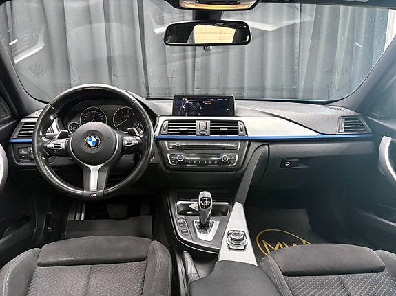 BMW 330d 9 of 14