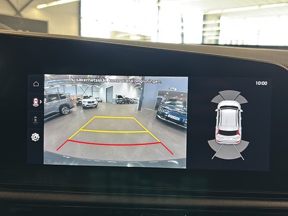 Kia Niro 13 of 17