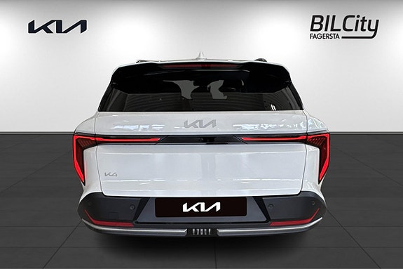 Kia K4 5 of 5