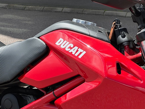 Ducati Hypermotard 796 1190 mil 10 of 16
