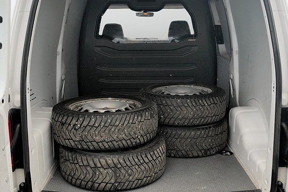 Volkswagen Caddy Maxi 7 of 8
