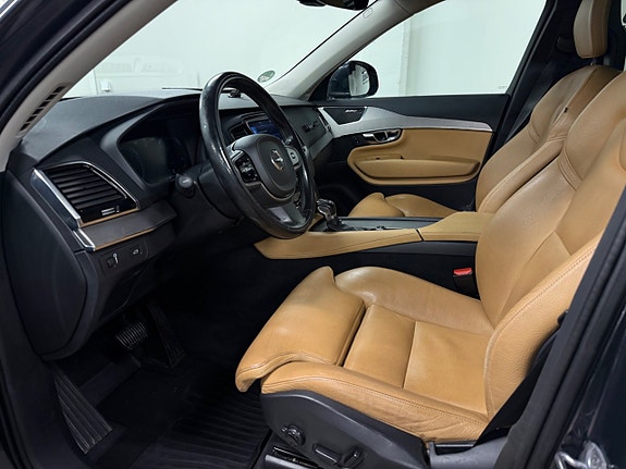 Volvo XC90 6 of 18