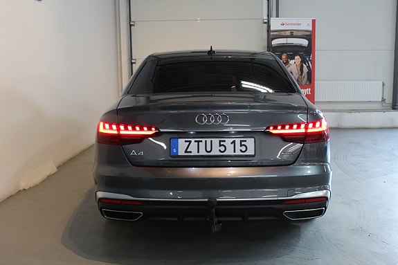 Audi A4 6 of 21