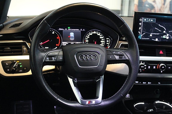 Audi A4 12 of 21