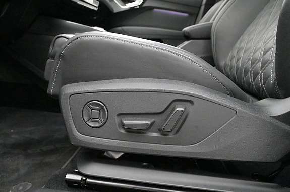 Audi Q4 e-tron 13 of 27