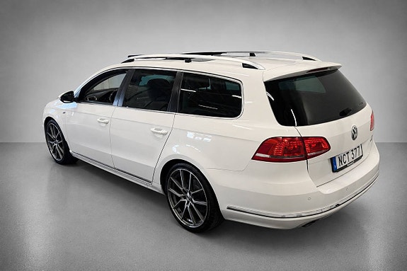 Volkswagen Passat 3 of 5