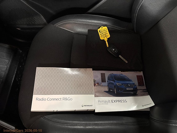 Renault Kangoo Express 18 of 30