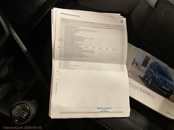 Renault Kangoo Express 21 of 30