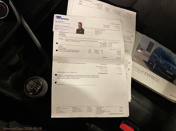 Renault Kangoo Express 26 of 30