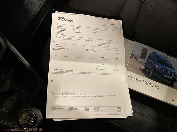 Renault Kangoo Express 27 of 30